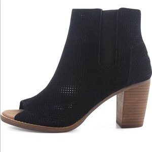 Toms black booties